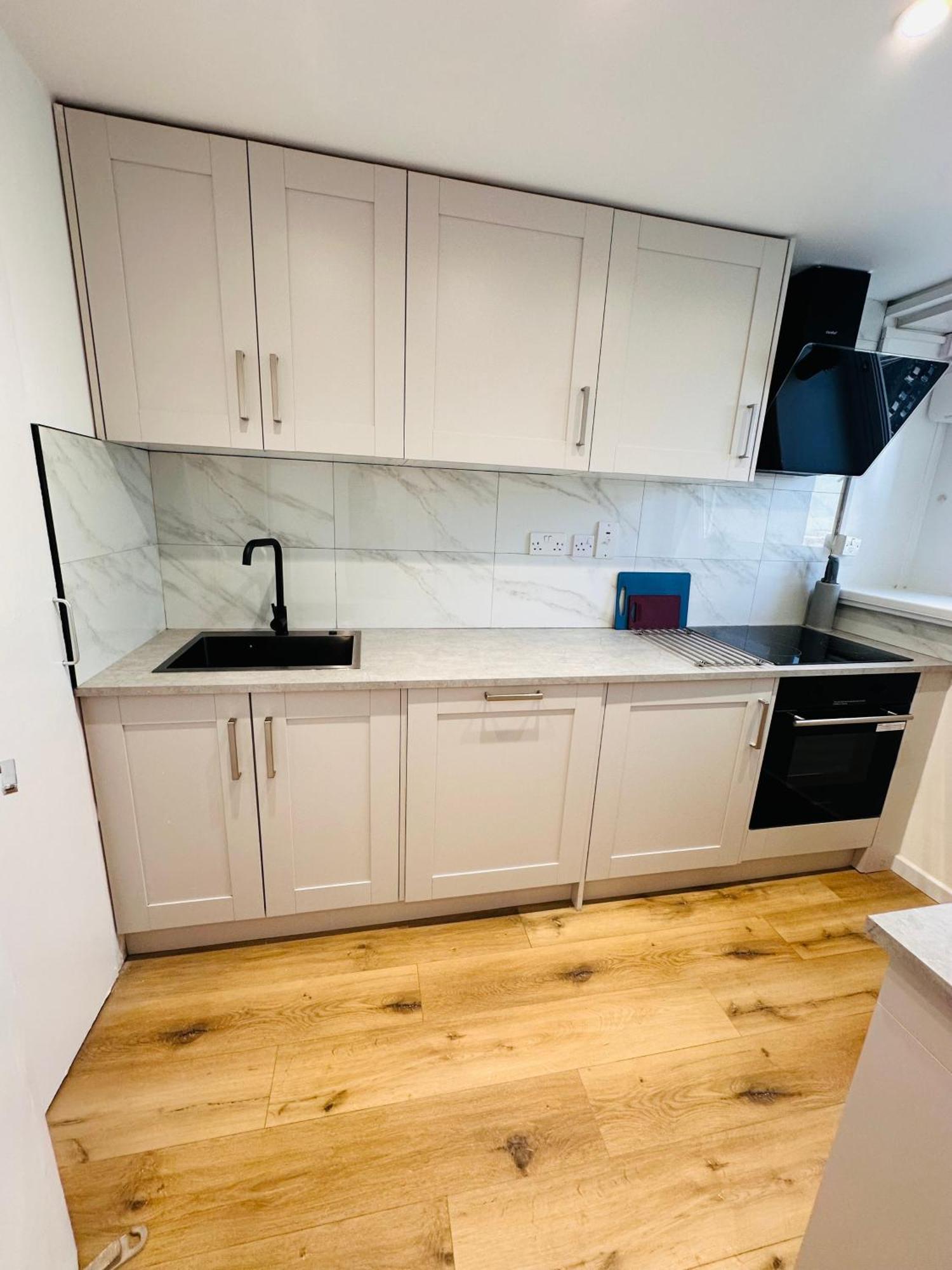 B - Newley Renovated Private Self-Contained Room In A Shared Apartment In Birmingham City Centre Exterior foto